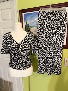 Black and White Floral Midi Skirt w/ Matching Blouse